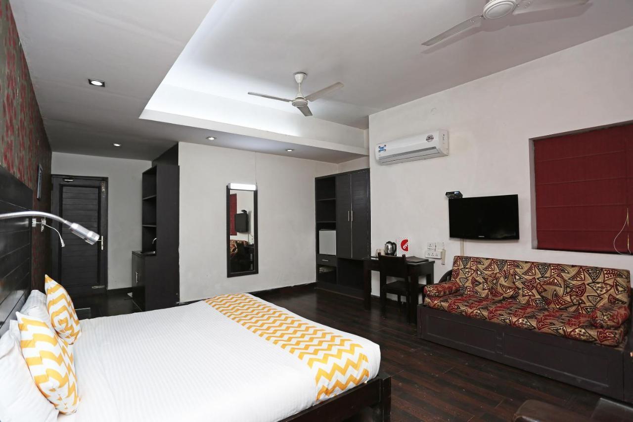 Hotel Chalet Nueva Delhi Exterior foto